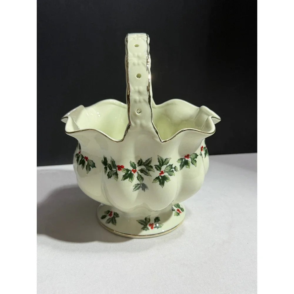 Living Quarters Christmas Holly Ceramic Basket Gold Trim Scalloped Candy Dish